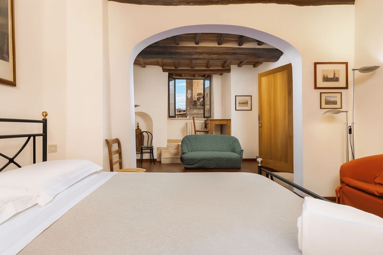 Bedroom 3, The Balcony Suite -Piazza del Campo View, Siena