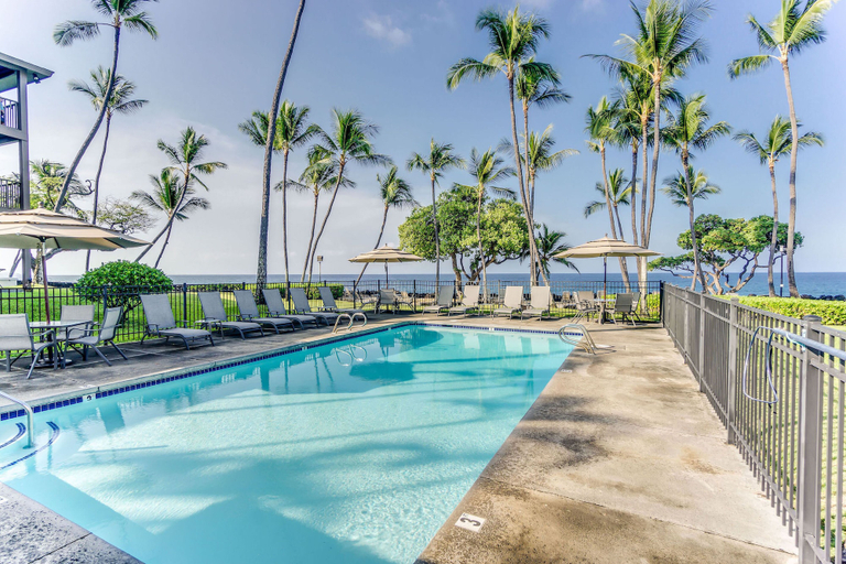 Sport & Beauty 3, Kona Isle Oceanfront Condo w/ A/c!, Hawaii