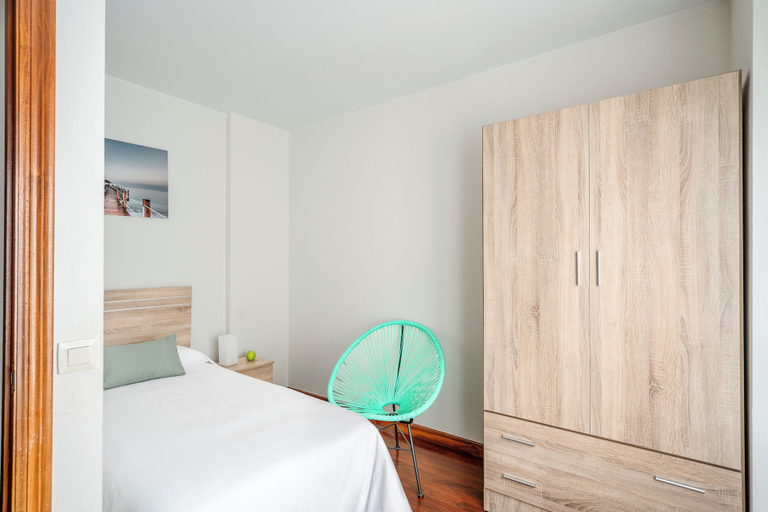 Bedroom 3, Apartamentos Alday, Cantabria