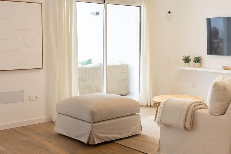 Bedroom, Serena Holiday Homes by LIVVO, Las Palmas