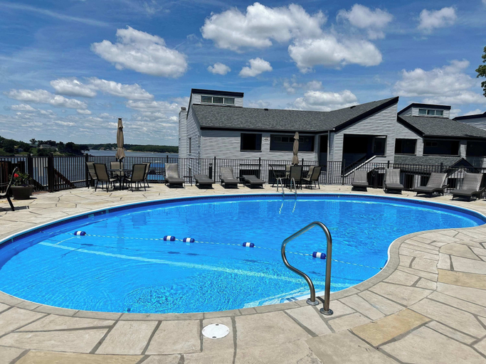 Sport & Beauty 3, Osage Oasis Unmatched Views, Convenient Location, Camden