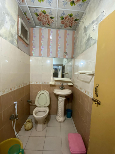 Bathroom, Luxury Guest House, Islamabad