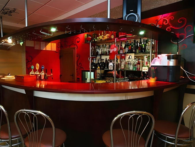 Others 5, Hotel Dobele, Dobele