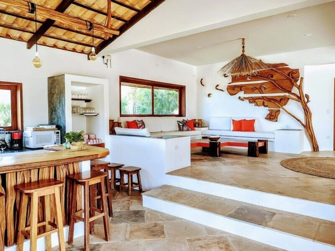 Living area, Villa Pinolo, Cruz