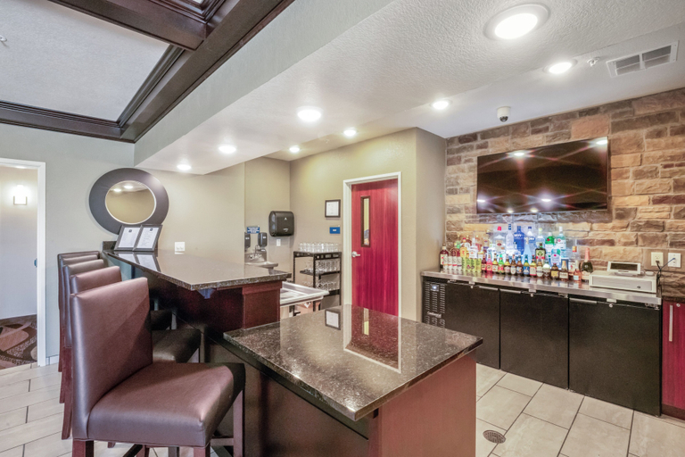 Food & Drinks 4, Cobblestone Inn & Suites - Boise City, Cimarron