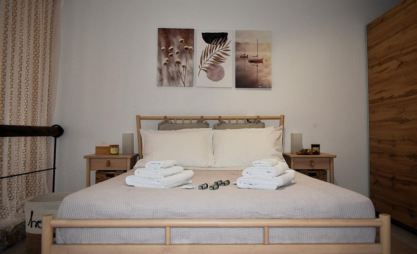 Bedroom 2, THE HOUSE ON THE ROCK, South Aegean