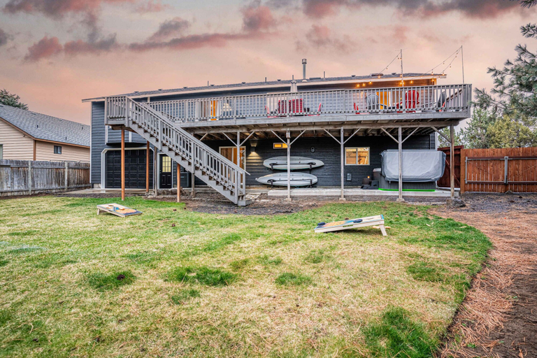 Exterior & Views 2, Hot Tub Pool Table Deck With Pilot Butte Views, Deschutes