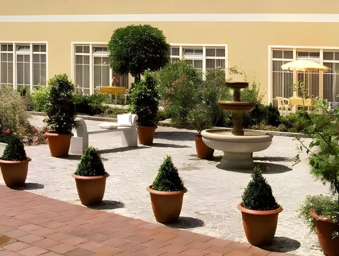 Exterior view 2, Am Schloßberg, Erding