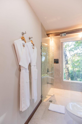 Bathroom 3, Chira Glamping Resort Monteverde, Puntarenas