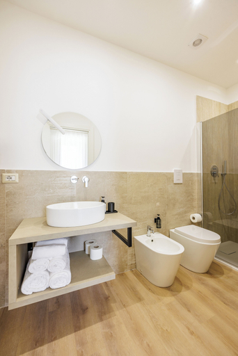 Bathroom 3, Terrazze tra i musei – rooms and studios, Napoli