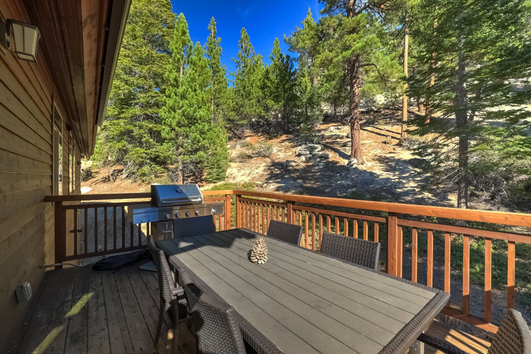 Others 5, Heavenly Mountain Chalet - Skiing, Pets, Hot tub, Douglas