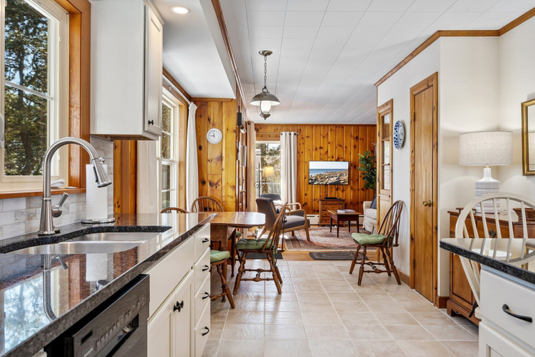 Others 5, Bayview Beach Cottage For 4!, York