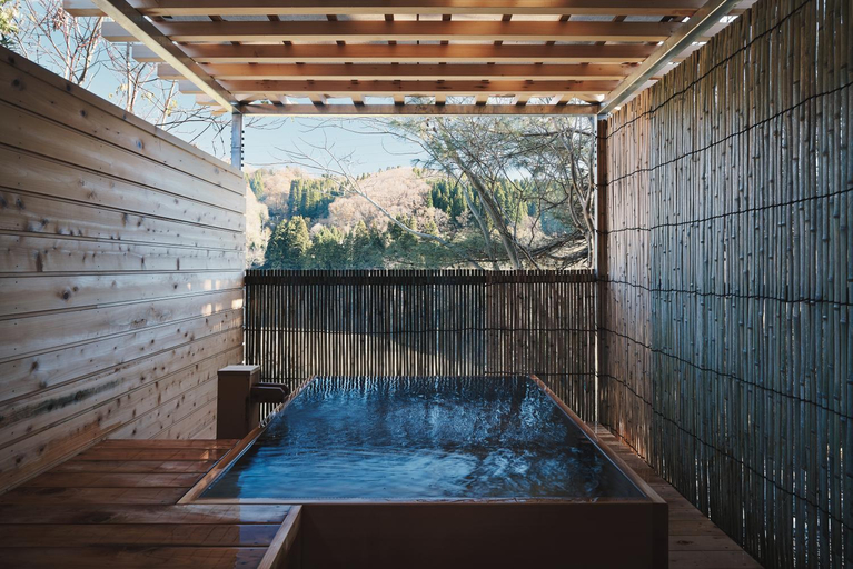 Sport & Beauty 2, Onsen and Garden Nana, Kanazawa