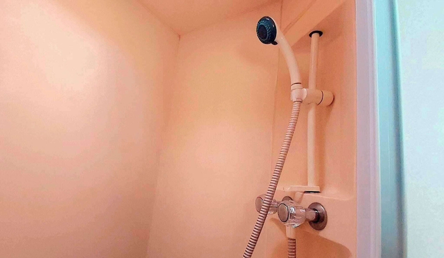Bathroom 3, Comfort & Peace 5berth Family Friendly Park, Cornwall