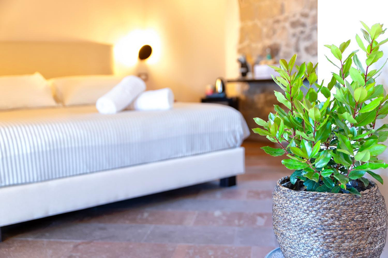 Bedroom 2, PedrAmare Suite, Sassari