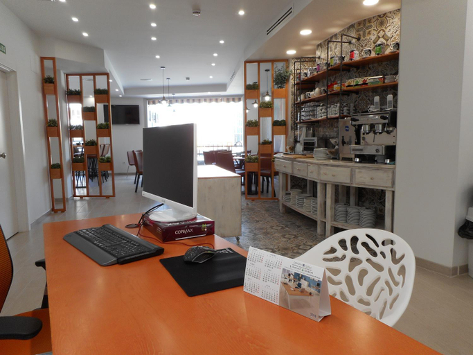 Food & Drinks 5, Hostal Gran Via, Madrid