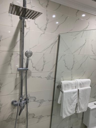 Bathroom 3, Marco Polo, Tanger-Assilah
