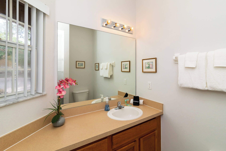 Bathroom 3, The Emerald Cove Best Spot in Kissimmee!, Osceola