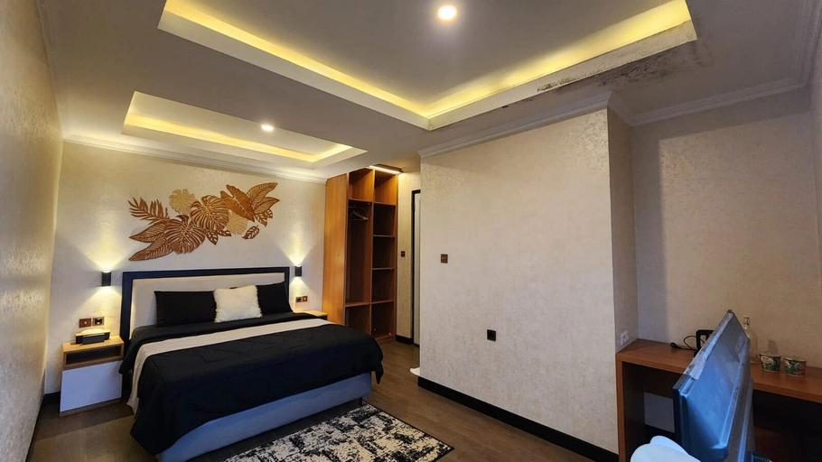 Others 3, Nur Alam Hotel, Bandung