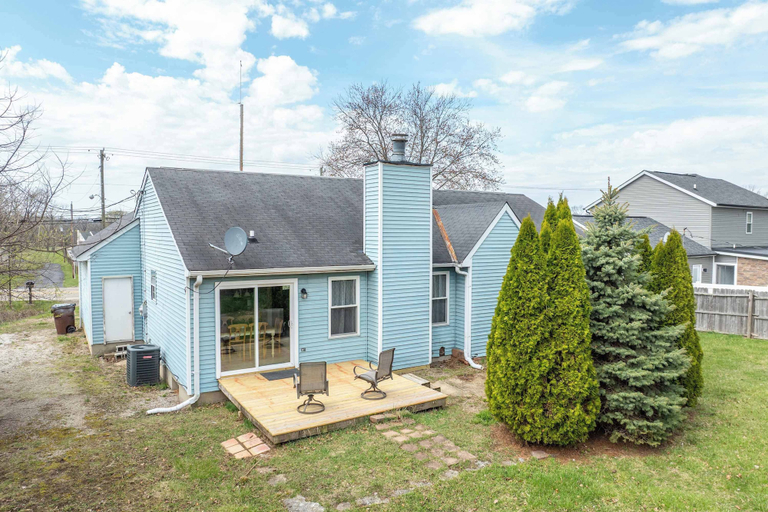 Exterior & Views 2, Main Street Cottage For 6, Butler