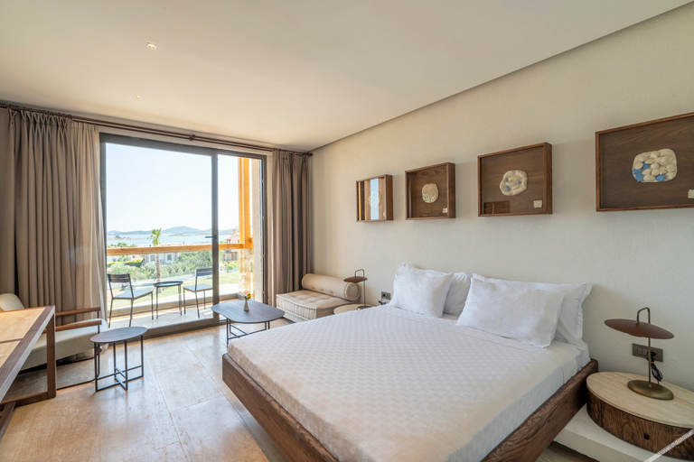 Bedroom 4, Joon Cunda, Ayvalık
