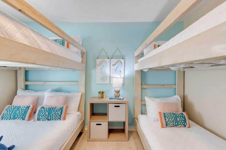 Bedroom 5, Salty Peach by Avantstay Private Pool, New Decor, Nueces