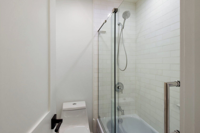 Bathroom 4, Soak in Luxury Lake Views of Tahoe From Deck, Washoe