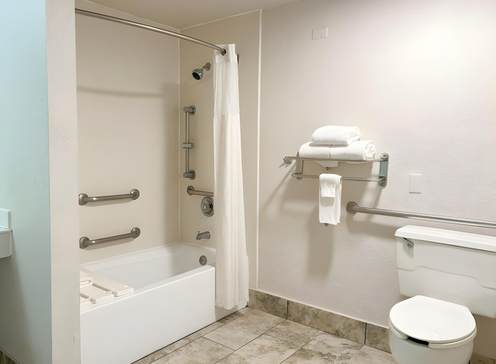 Bathroom 4, Hotel Monreale Inn & Studios I-Drive Icon Park Orlando, Orange