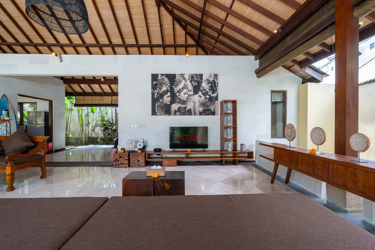 Others 1, Villa Alroda Antik, Badung