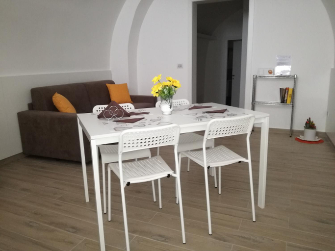 Others 5, B&B San Vito, Bari