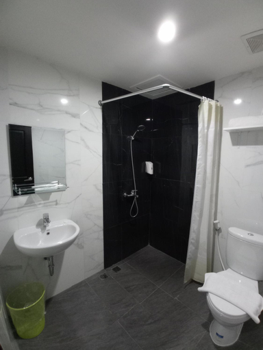 Bathroom 5, RID'S HOTEL PALEMBANG, Palembang