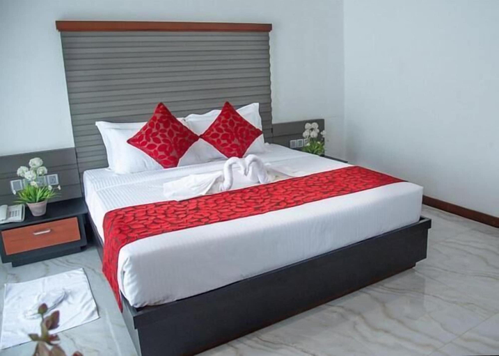 Bedroom 2, Kings Gate Airport transit Hotel, Katana