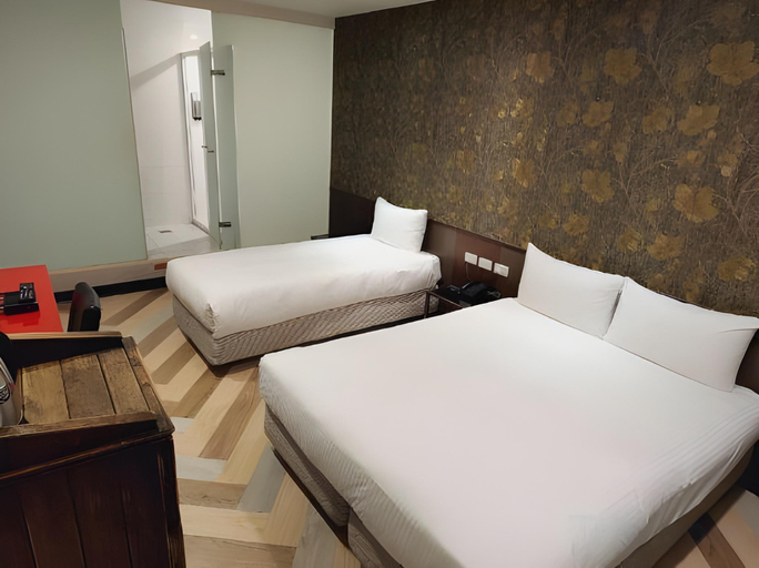 Bedroom 2, ximengarden hotel, Taipei City