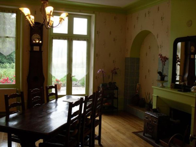 3, Detente a Montigny : 4 Chambres, Terrasse, Jardin - FR-1-585-154, Meuse