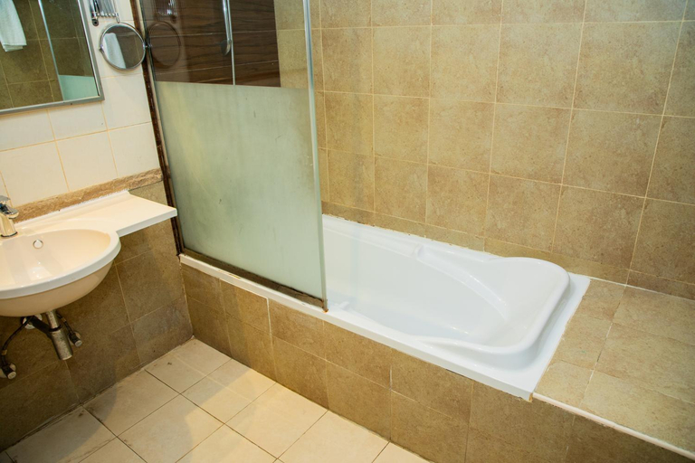 Bathroom 5, The Saj Hotel, Ajman