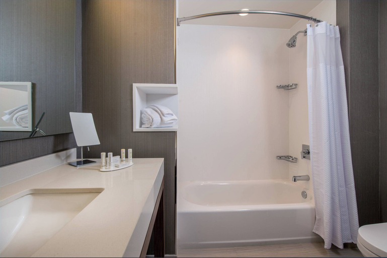 Bathroom 4, Courtyard by Marriott Shippensburg, Cumberland