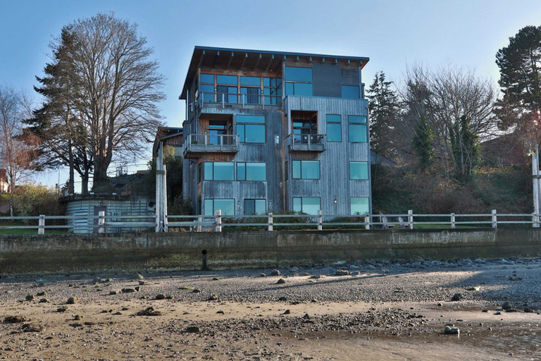 Others 3, Langley Waterfront Condo by Avantstay A+ Views, Island