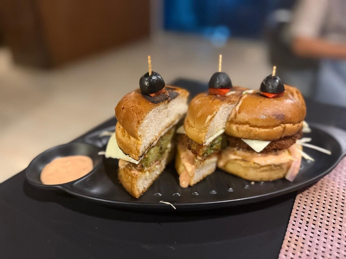 Food & Drinks 4, The Hidden Heaven, Nainital