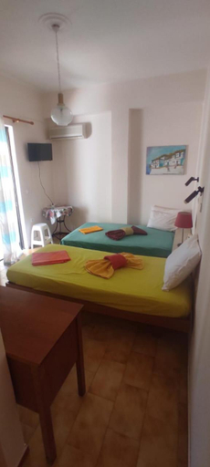 Others 5, Love Greece Dream Pavlaras, Peloponnese