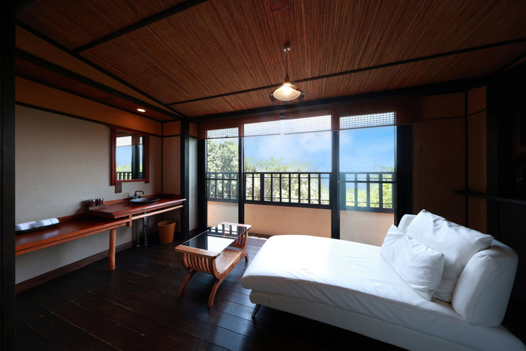 Bedroom 3, Oyado Uchiyama, Itō