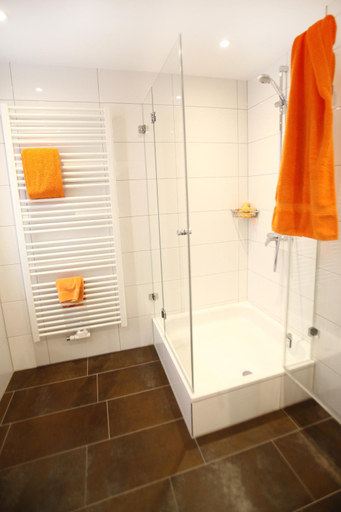 Bathroom 3, Schmidt am Markt, Emsland