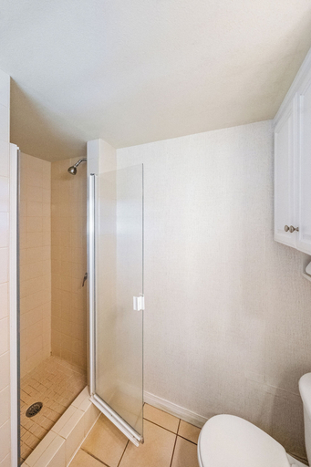 Bathroom 4, Hanalei Colony Resort F3, Kauai