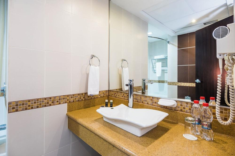 Bathroom 3, Exe Galeria Man Ging, Guayaquil