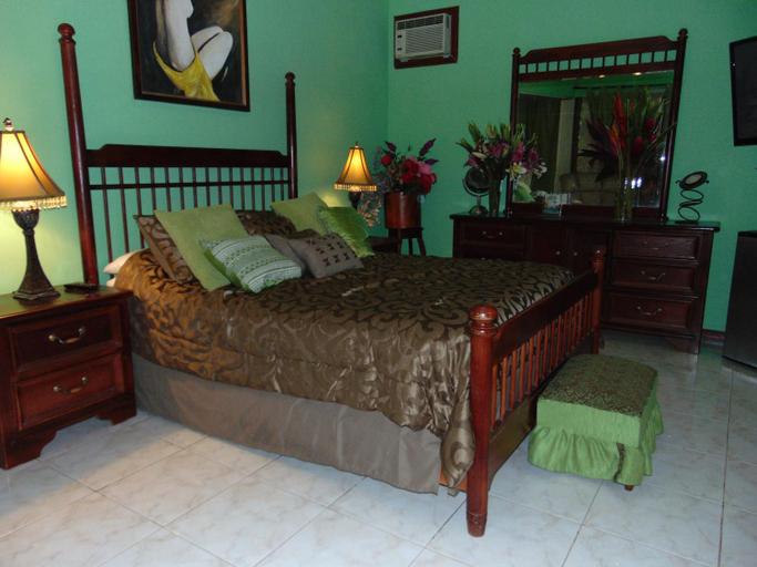 Bedroom 3, CASA LIMA BED & BREAKFAST, San José