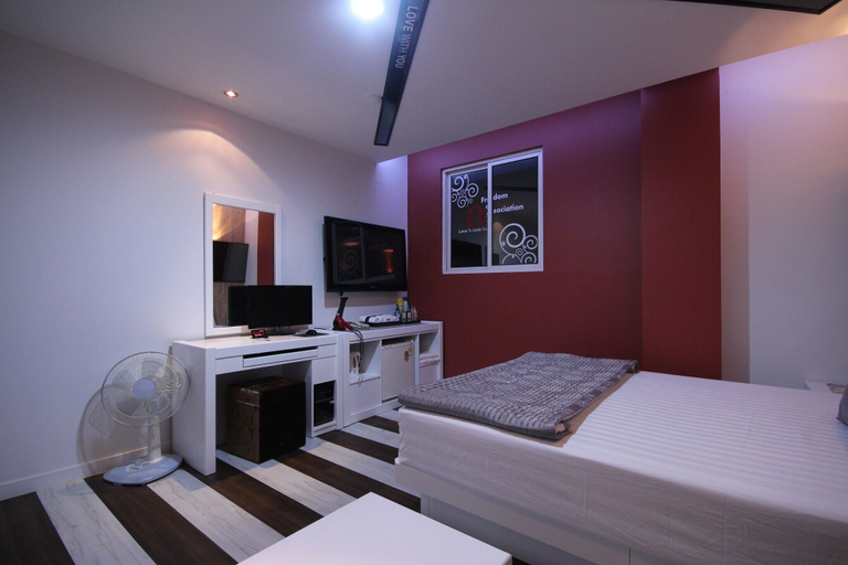 Bedroom 4, Daegu Duryu Hotel Oyu, Buk
