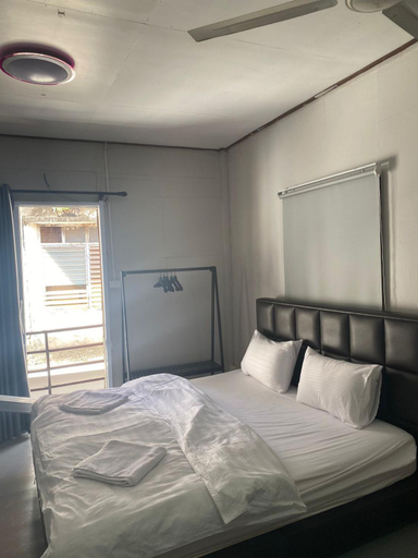 Bedroom 2, Batman guesthouse, Vientiane