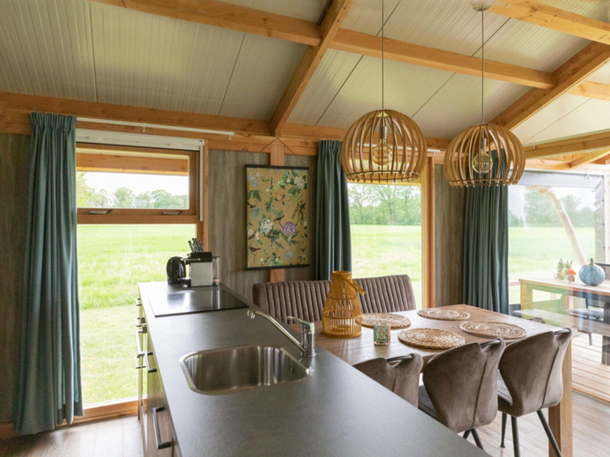 Others 4, Tent Lodge With Dishwasher in Twente, Haaksbergen