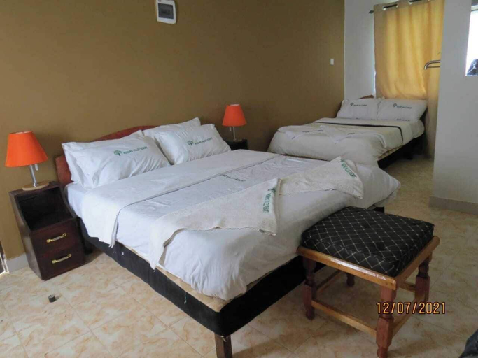 Room 2, The Mugumo Valley Resort, Thika Town