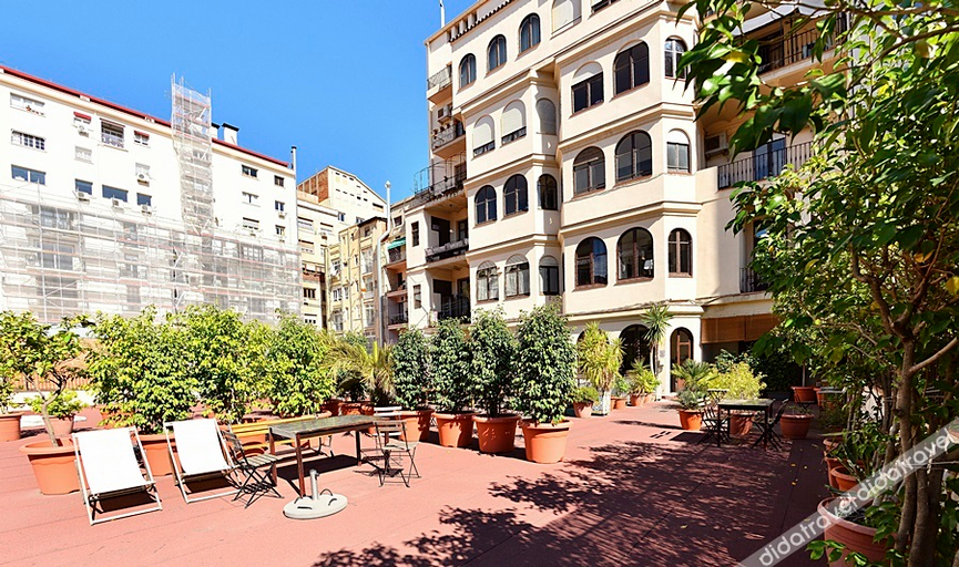Exterior & Views 2, Mihlton Barcelona Boutique B&B, Barcelona