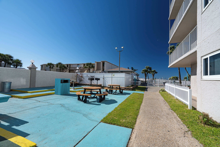 Exterior & Views 2, Once Upon A Dream Beachfront Bliss, Bay